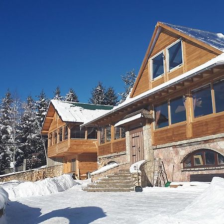Etno Naselje Kum Bed and Breakfast Sokolac  Εξωτερικό φωτογραφία